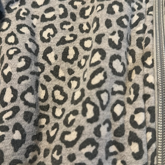 Leopard sweatshirt fleeced lined - Picture 2 of 3
